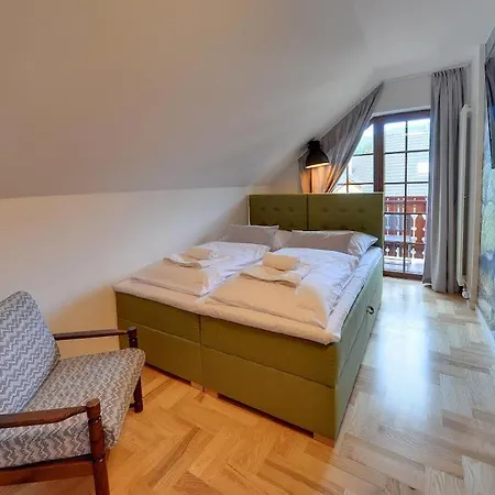 Trevilles Kasiowka - 13 Os Z 4 Sypialniami, 3 Lazienkami I Kominkiem Apartment